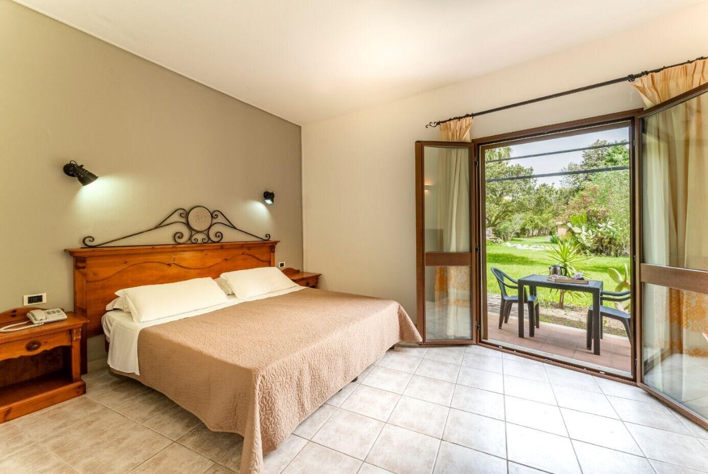 Horse Country Resort Congress & Spa - Hotel Ribot Arborea Esterno foto