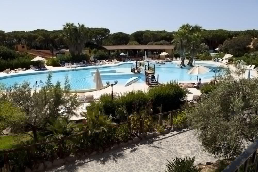 Horse Country Resort Congress & Spa - Hotel Ribot Arborea Esterno foto