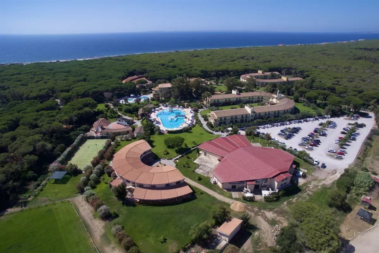 Horse Country Resort Congress & Spa - Hotel Ribot Arborea Esterno foto