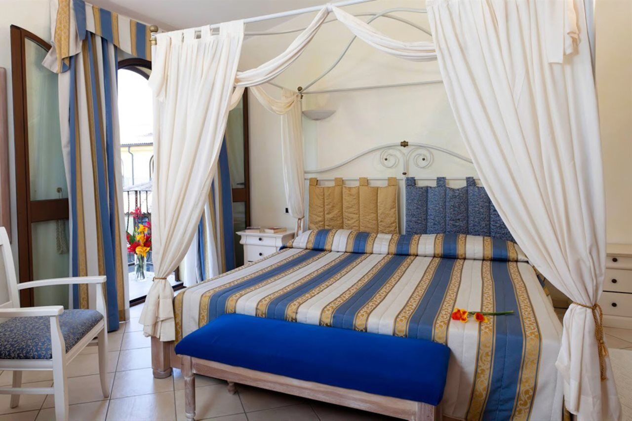 Horse Country Resort Congress & Spa - Hotel Ribot Arborea Esterno foto