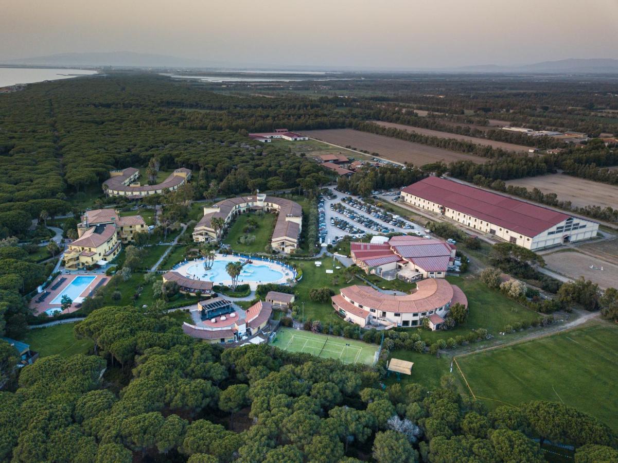 Horse Country Resort Congress & Spa - Hotel Ribot Arborea Esterno foto