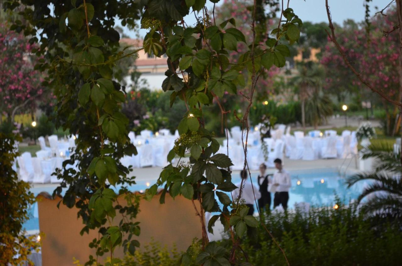 Horse Country Resort Congress & Spa - Hotel Ribot Arborea Esterno foto